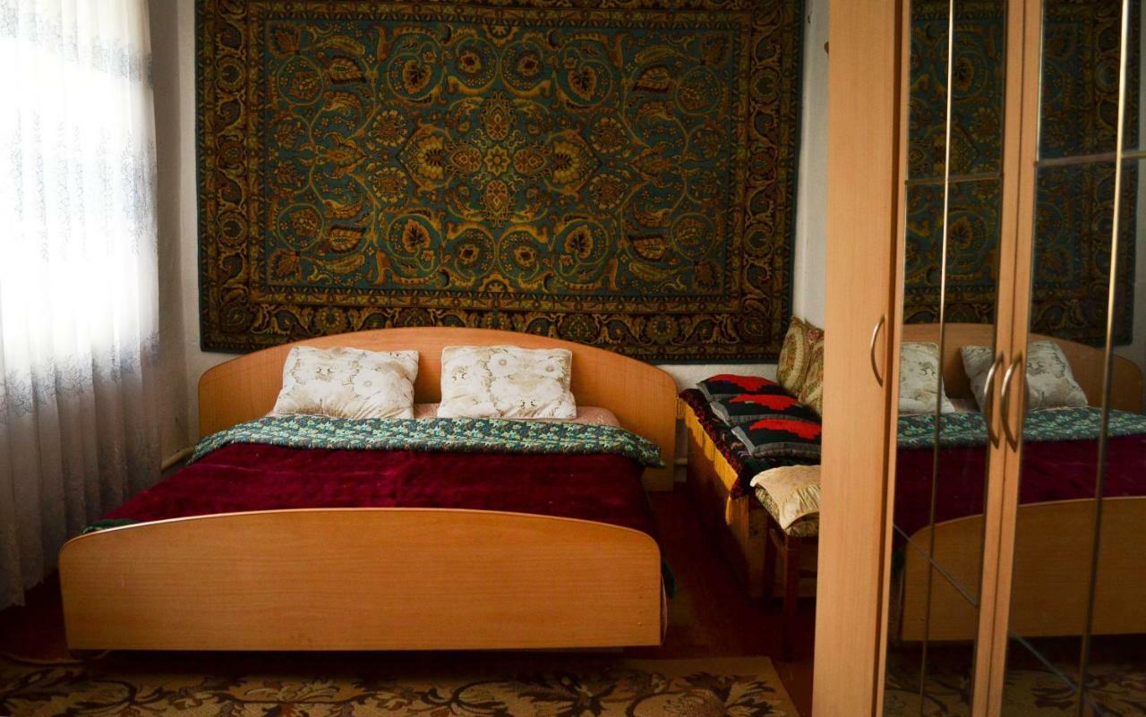 Guesthouse Bermet Tong Eksteriør billede